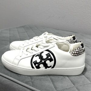 Tory Burch Sneakers